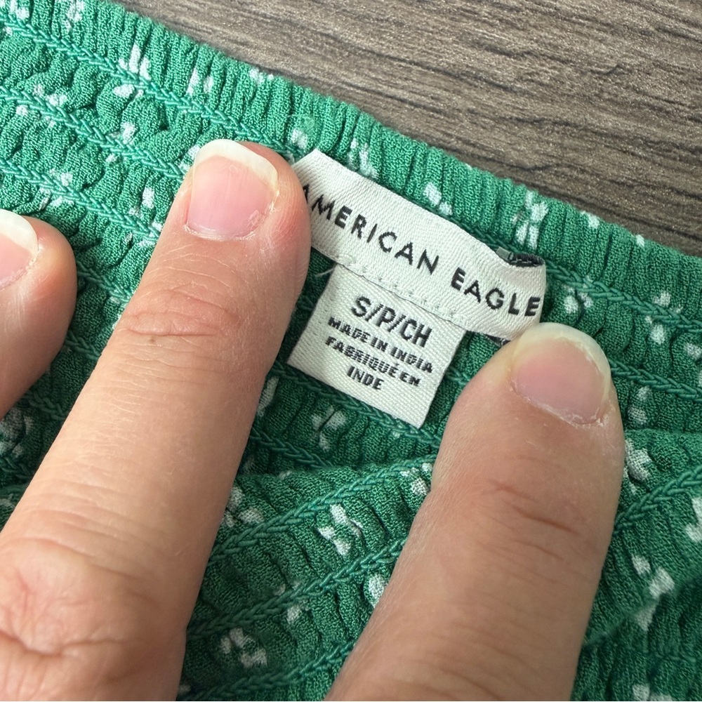 🌿 American Eagle Outfitters Green Floral Smocked Mini Dress Tunic Top - S - Picture 2 of 8
